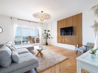 Penthouse Les Belveders - Luxury Renovated Penthouse