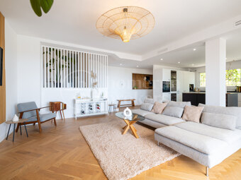 Penthouse Les Belveders - Luxury Renovated Penthouse