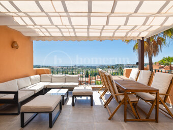 Penthouse Les Belveders - Luxury Renovated Penthouse