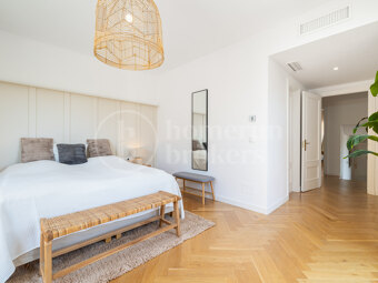 Penthouse Les Belveders - Luxury Renovated Penthouse