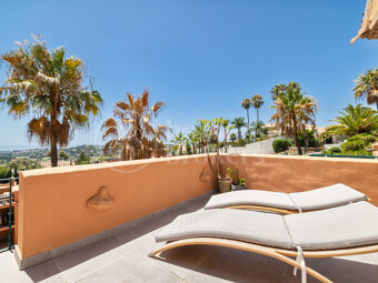 Penthouse Les Belveders - Luxury Renovated Penthouse