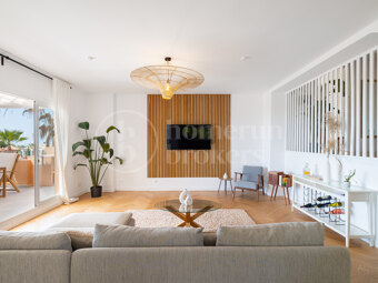 Penthouse Les Belveders - Luxury Renovated Penthouse