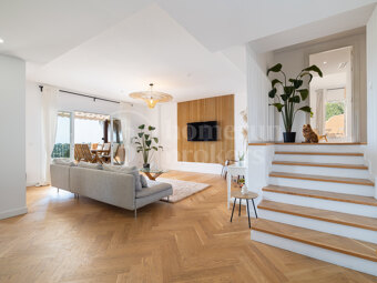 Penthouse Les Belveders - Luxury Renovated Penthouse