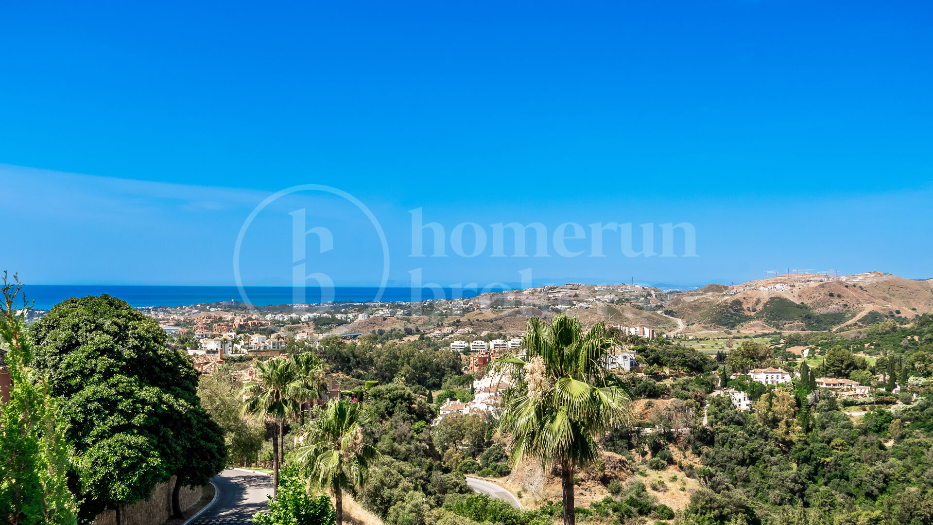 Villa Monte - Andalusisk stil Villa i La Quinta