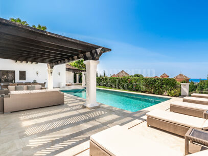 Villa Monte - Andalusisk stil Villa i La Quinta