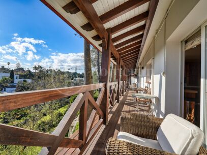 Villa Iroko - Rymligt familjehem i Sotogrande