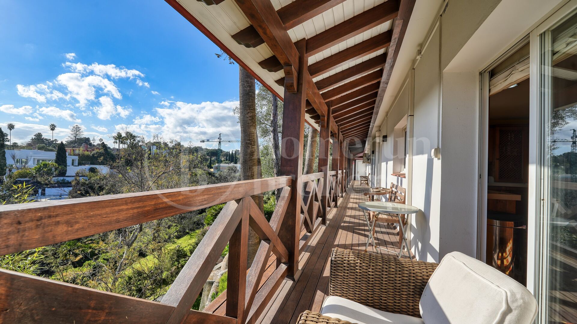 Villa Iroko - Rymligt familjehem i Sotogrande