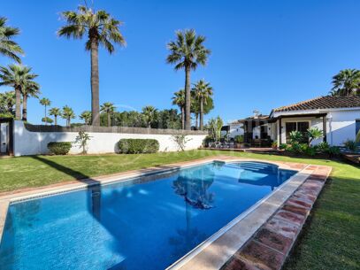 Villa Iroko - Rymligt familjehem i Sotogrande