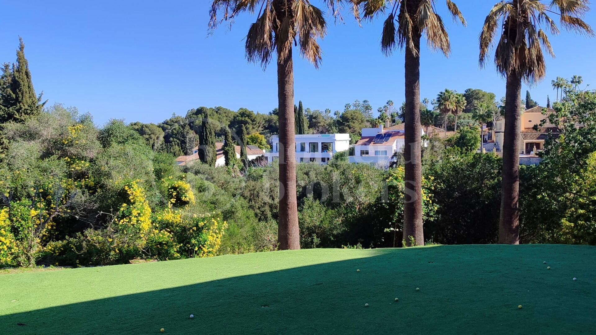 Villa Iroko - Rymligt familjehem i Sotogrande