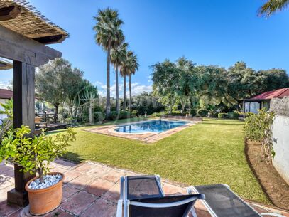 Villa Iroko - Rymligt familjehem i Sotogrande