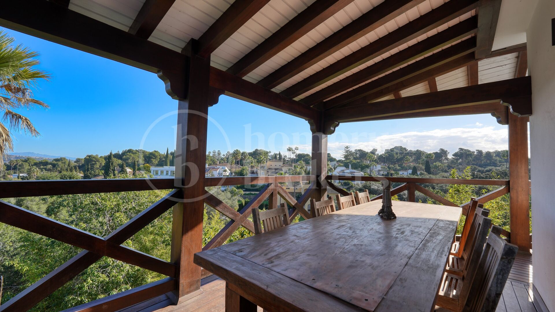 Villa Iroko - Rymligt familjehem i Sotogrande