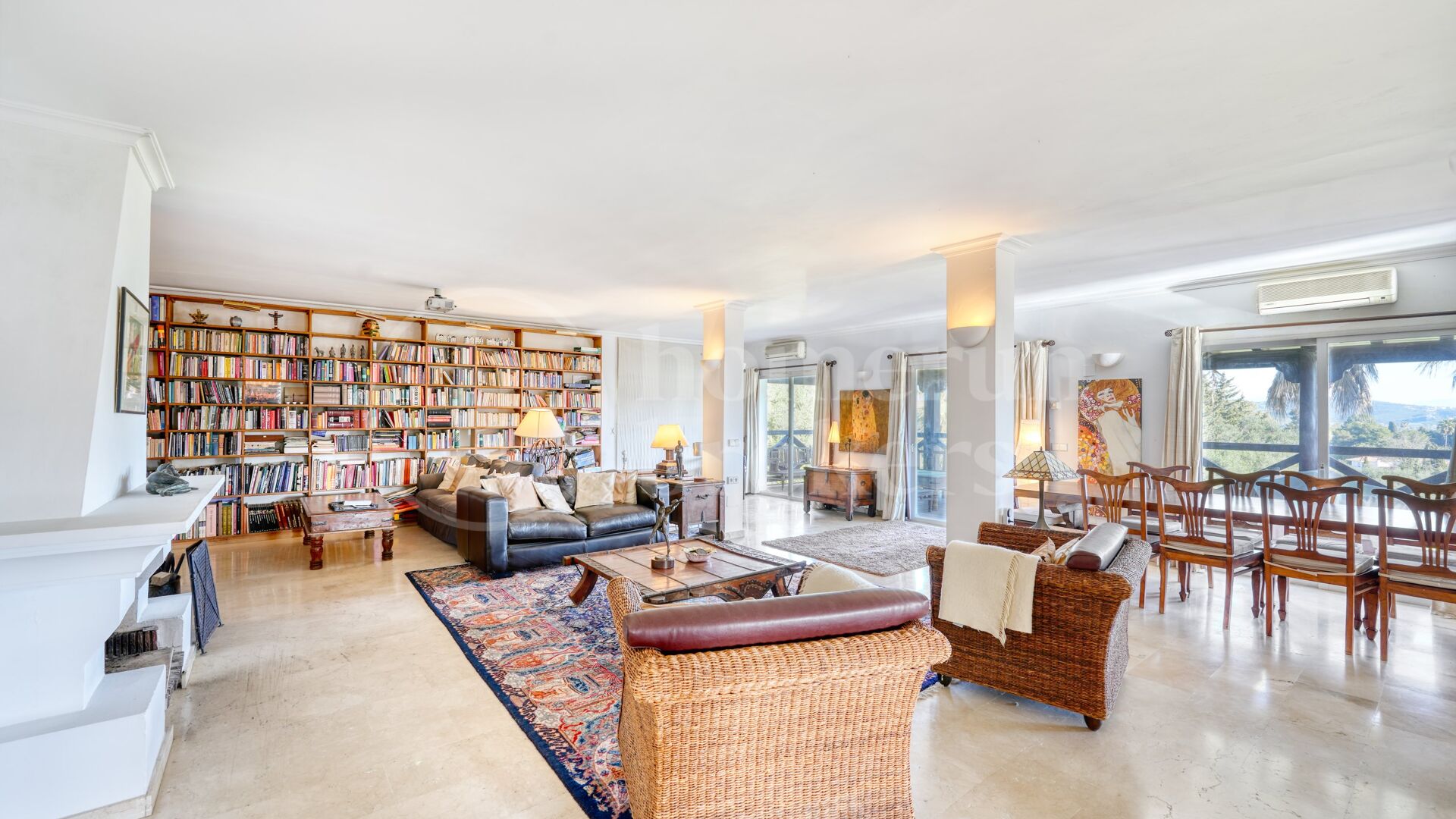 Villa Iroko - Rymligt familjehem i Sotogrande
