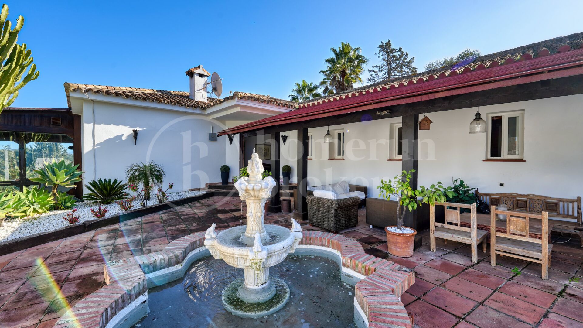 Villa Iroko - Rymligt familjehem i Sotogrande