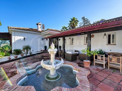 Villa Iroko - Rymligt familjehem i Sotogrande