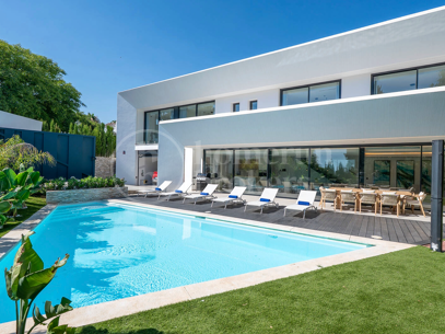Villa Bianca Modern lyx Villa i La Reserva de Marbella