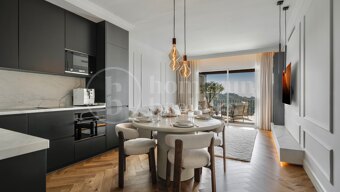 Maison Blanc - Recently Renovated Penthouse in La Quinta