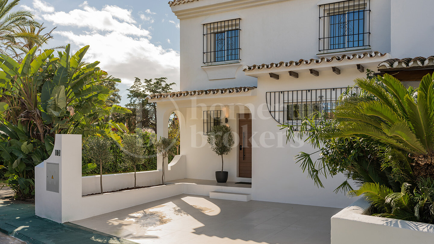 Casa Las Petunias - Beachside Modern Townhouse i San Pedro