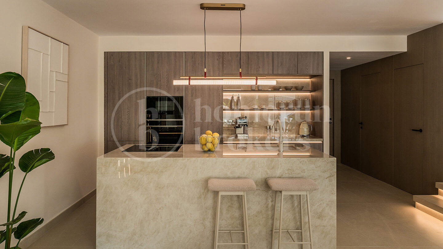 Casa Las Petunias - Beachside Modern Townhouse i San Pedro