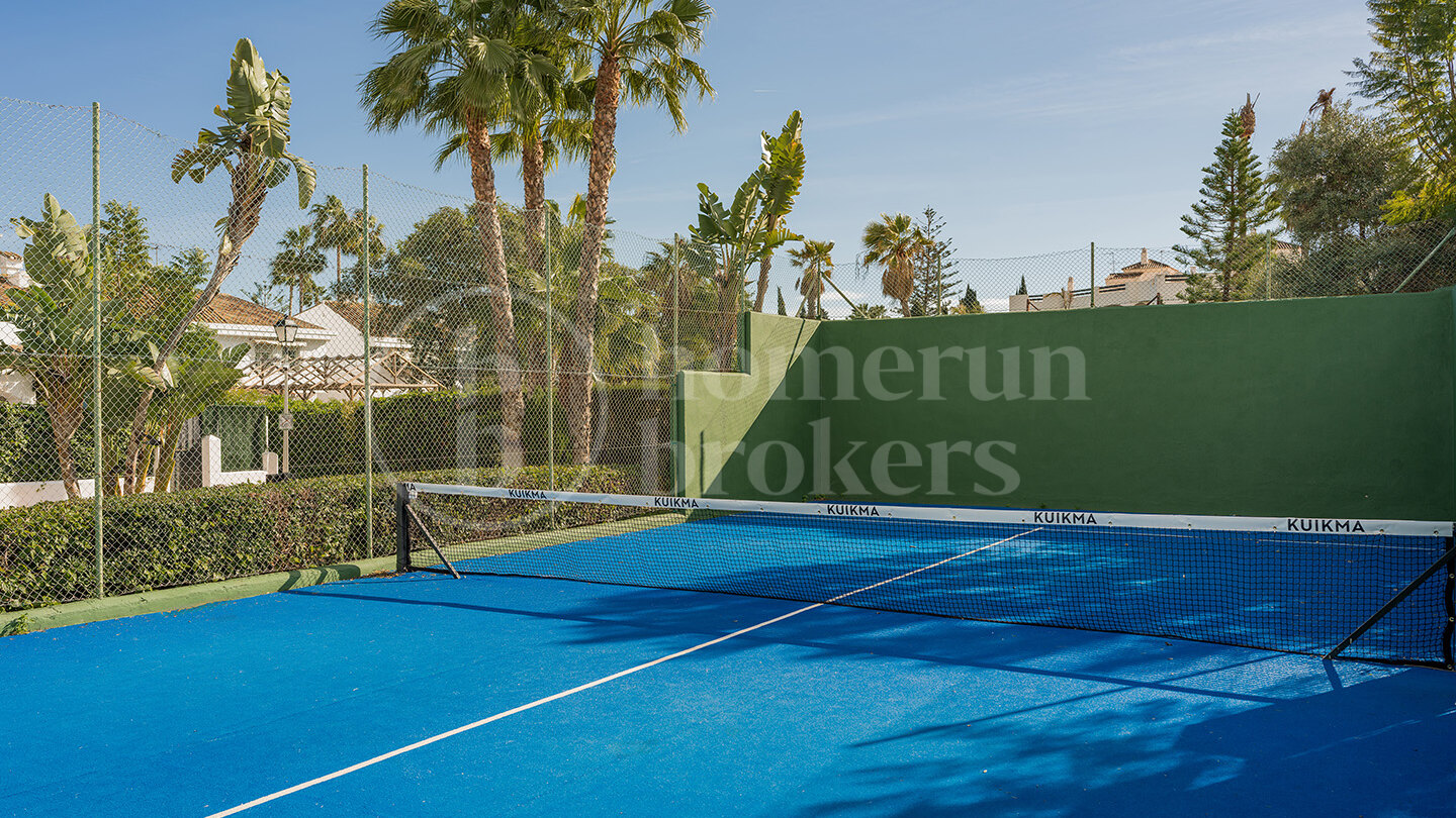 Casa Las Petunias - Beachside Modern Townhouse i San Pedro
