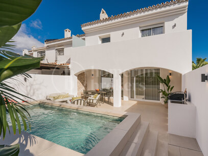 Casa Las Petunias - Beachside Modern Townhouse i San Pedro