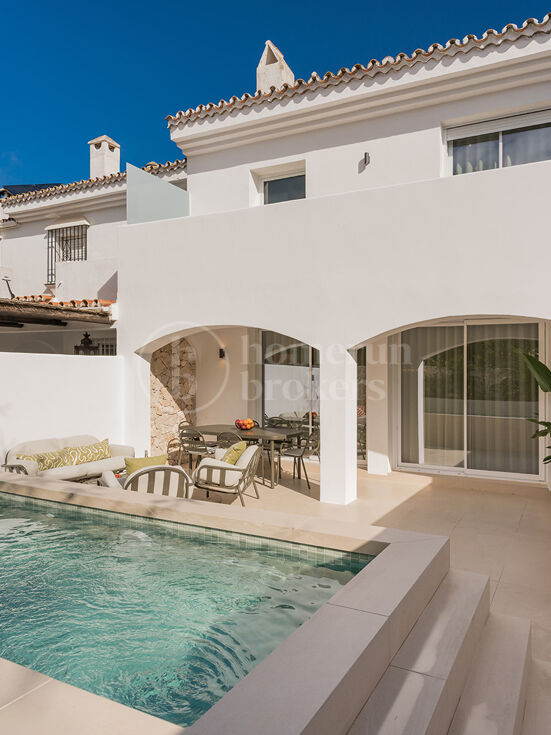Casa Las Petunias - Beachside Modern Townhouse i San Pedro