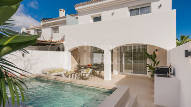 Casa Las Petunias - Beachside modern Townhouse in San Pedro
