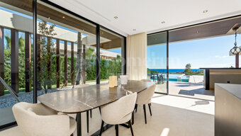 Villa Spectre - Samtida 5 sovrum Villa med havsutsikt