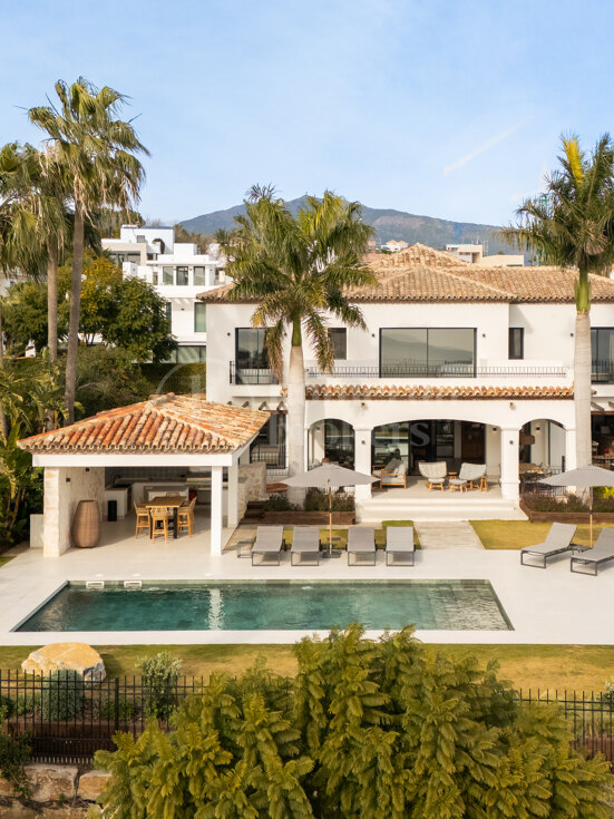 Casa de Luna - Modern Andalusian Villa with Sea Views