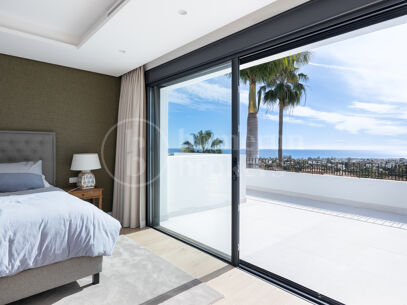 Casa de Luna - Modern Andalusian Villa with Sea Views
