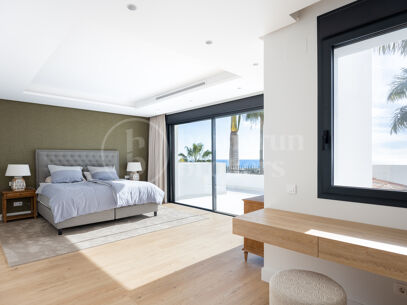 Casa de Luna - Modern Andalusian Villa with Sea Views