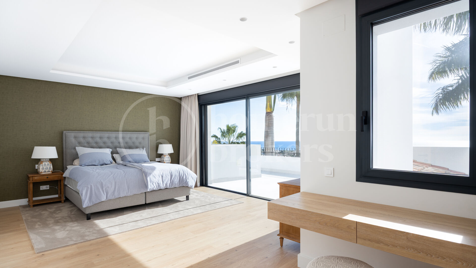 Casa de Luna - Modern Andalusian Villa with Sea Views