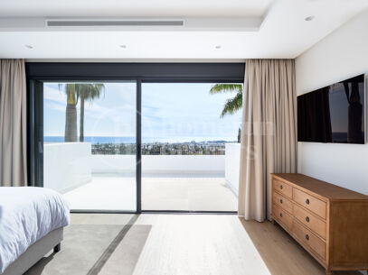 Casa de Luna - Modern Andalusian Villa with Sea Views