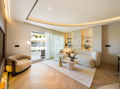 Apartment Arka Hill - Renovated 3-Bedroom with Sea Views in Marbella Golden Mile