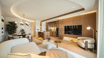 Apartment Arka Hill - Renovated 3-Bedroom with Sea Views in Marbella Golden Mile