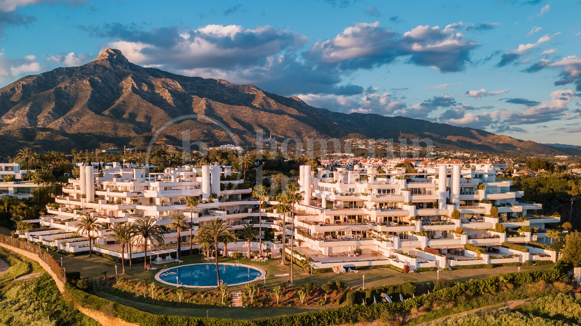 Lägenhet Arka Hill - Renoverad 3-rum med havsutsikt i Marbella Golden Mile