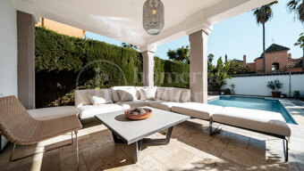 Villa Peony - Andalusian Villa in Double-Gated Community