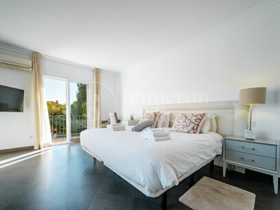 Villa Peony – Andalusisk Villa i Dubbelgated Community