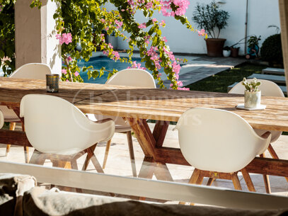 Villa Peony – Andalusisk Villa i Dubbelgated Community