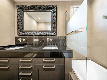 Villa Peony – Andalusisk Villa i Dubbelgated Community