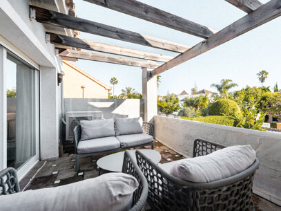 Villa Peony – Andalusisk Villa i Dubbelgated Community