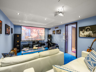 Villa Darya - Family Villa within Walking Distance to Puerto Banús