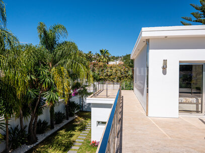 Villa Darya - Family Villa within Walking Distance to Puerto Banús