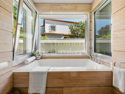 Villa Darya - Family Villa within Walking Distance to Puerto Banús