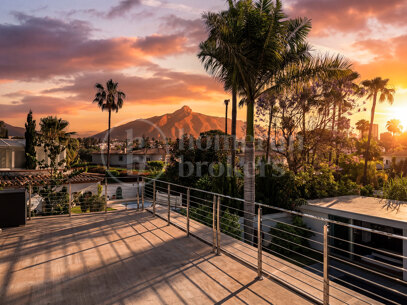 Villa Darya - Family Villa within Walking Distance to Puerto Banús