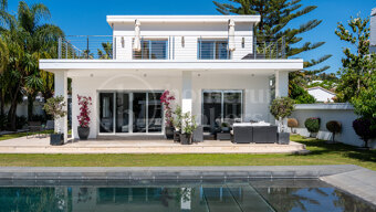Villa Darya - Family Villa within Walking Distance to Puerto Banús