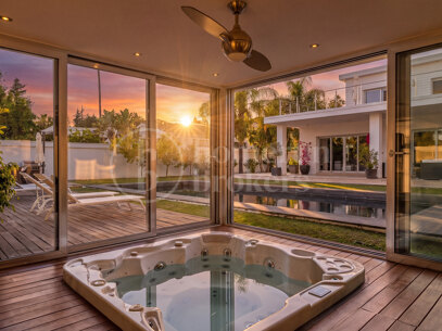 Villa Darya - Family Villa within Walking Distance to Puerto Banús