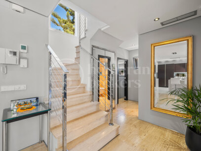 Villa Darya - Family Villa within Walking Distance to Puerto Banús