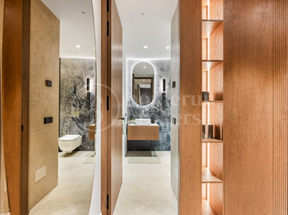 Villa Azure Oasis - Modern villa vid stranden