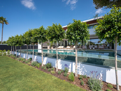 Villa Azure Oasis - Modern villa vid stranden