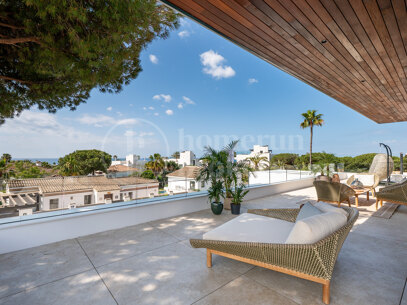 Villa Azure Oasis - Modern villa vid stranden